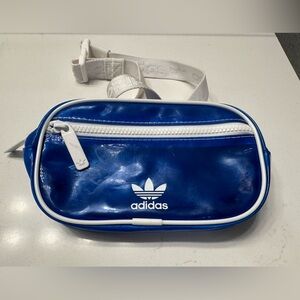 Adidas Men's Blue and White Belt Bag